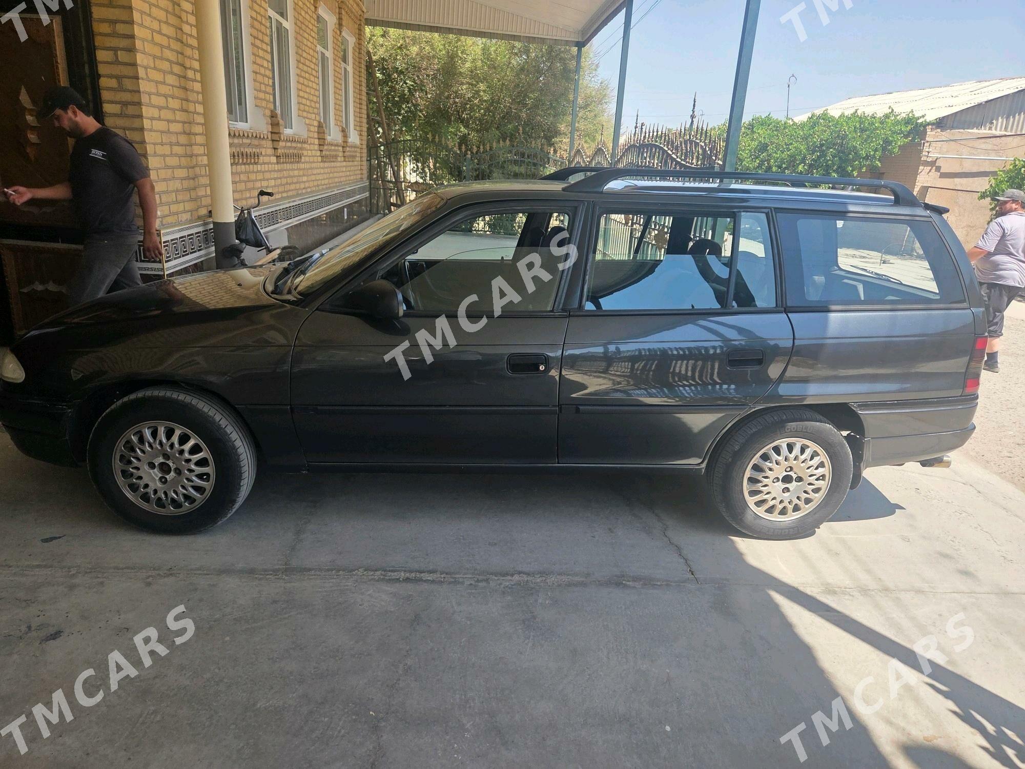 Opel Astra 1993 - 43 000 TMT - Туркменабат - img 3