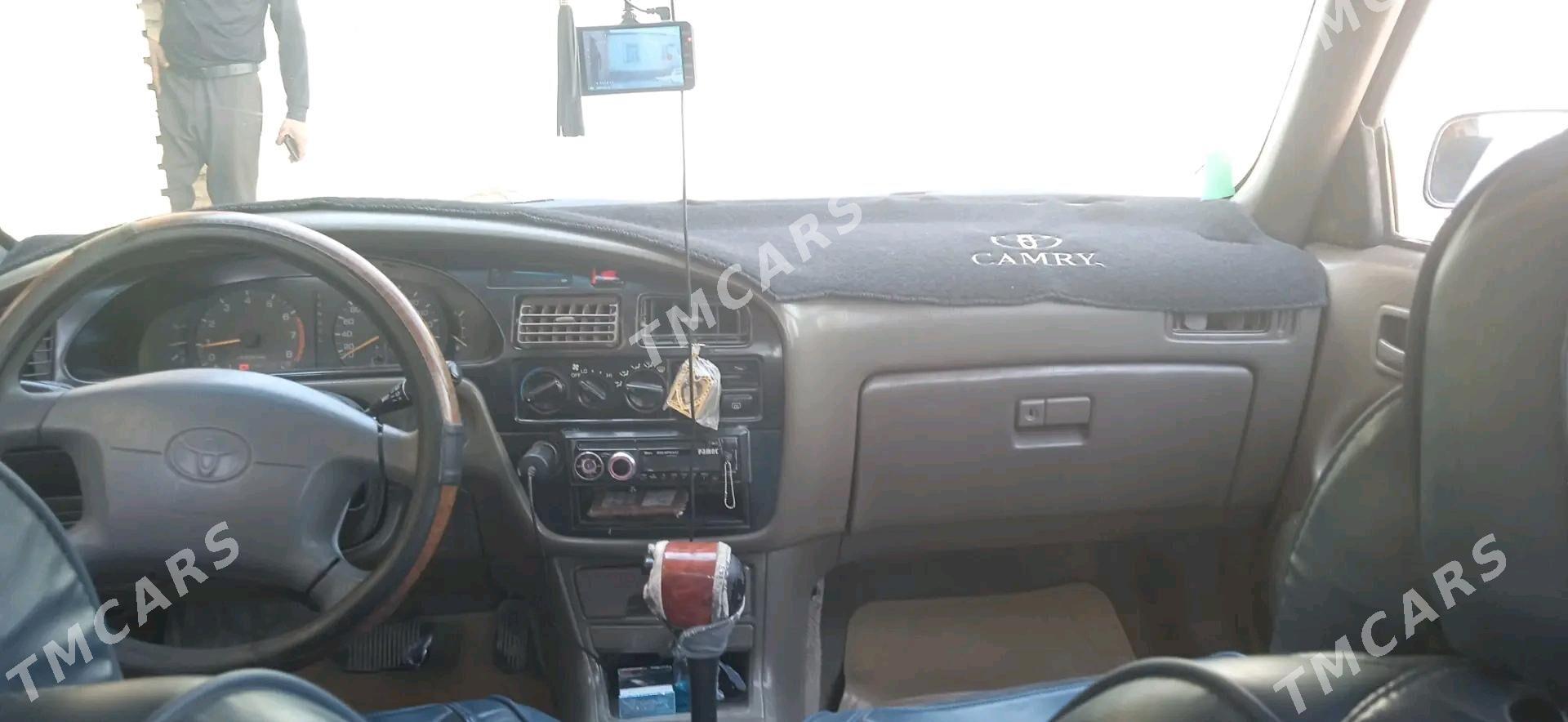 Toyota Camry 1996 - 80 000 TMT - Türkmengala - img 2