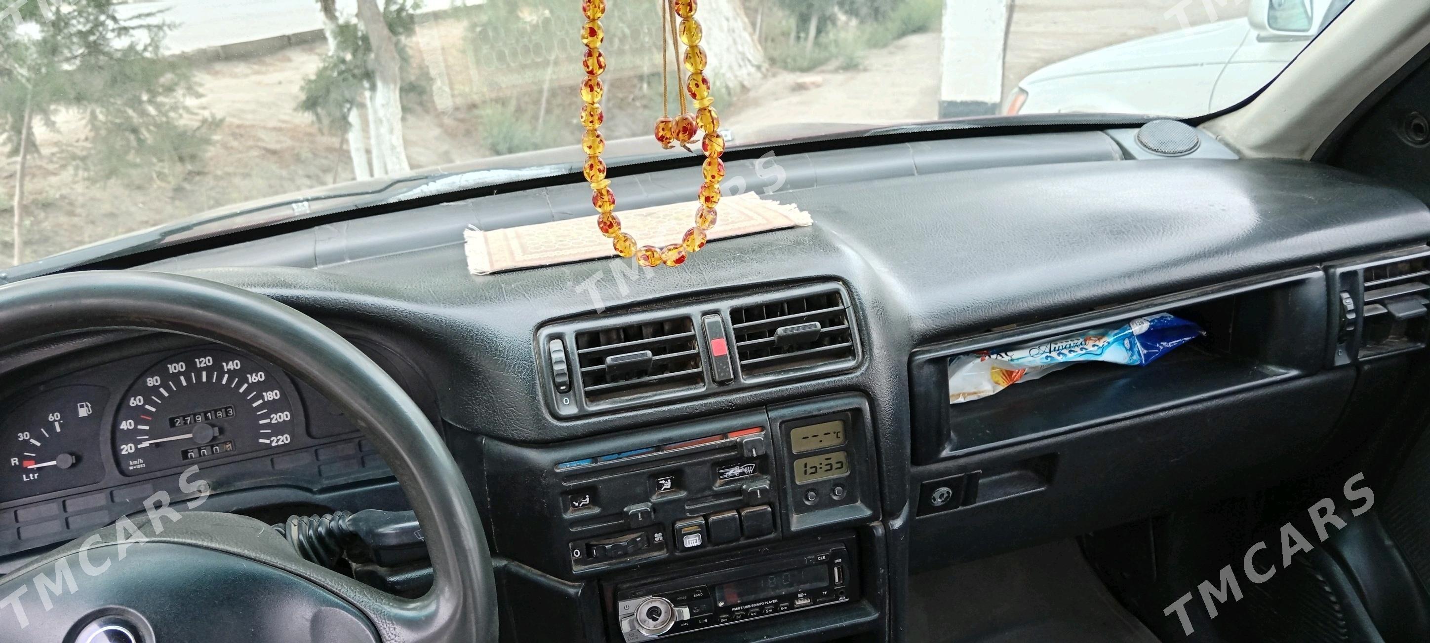Opel Vectra 1990 - 30 000 TMT - Болдумсаз - img 3