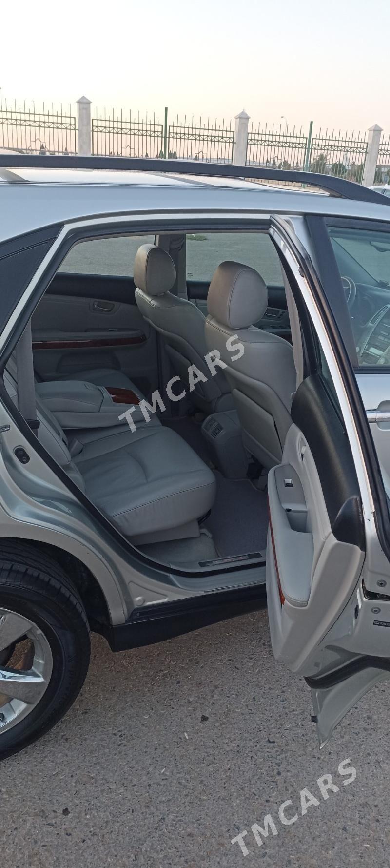 Lexus RX 330 2004 - 240 000 TMT - Мары - img 8