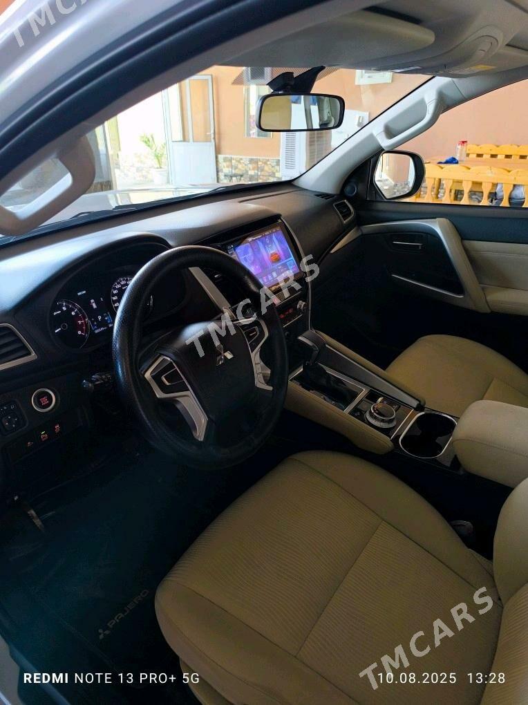 Mitsubishi Pajero 2020 - 430 000 TMT - Туркменабат - img 2