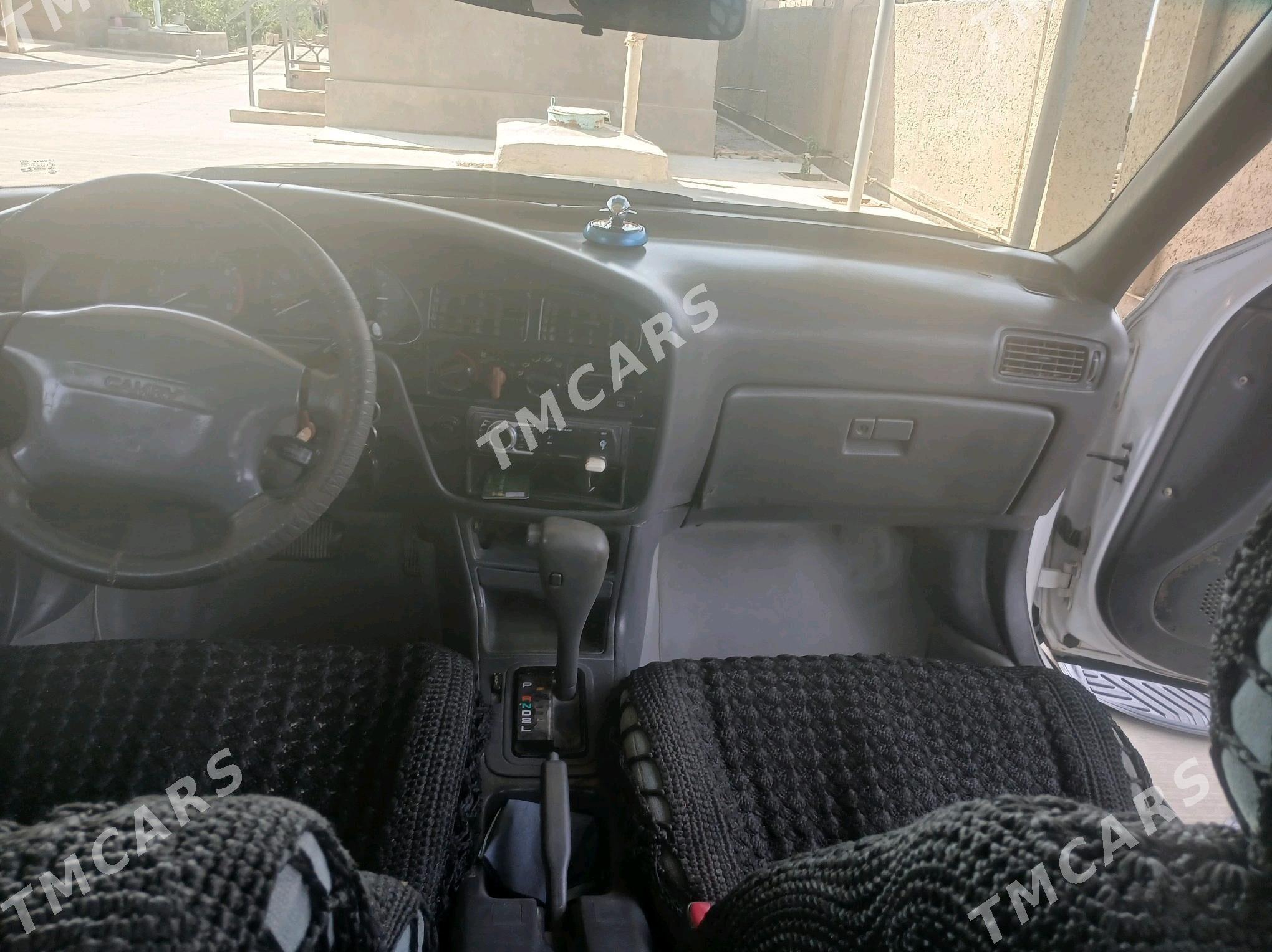 Toyota Camry 1993 - 85 000 TMT - Kaka - img 3