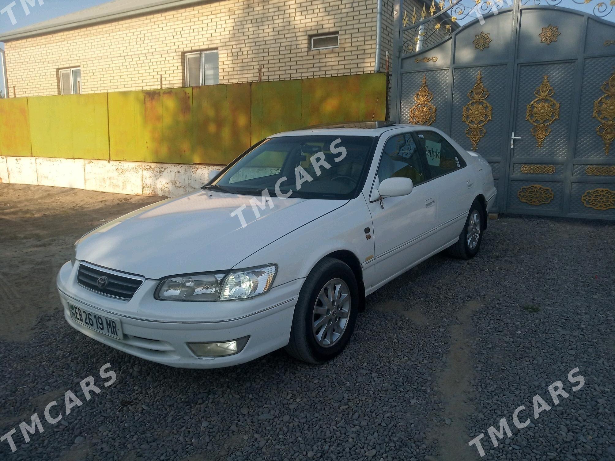 Toyota Camry 1997 - 130 000 TMT - Ёлётен - img 4