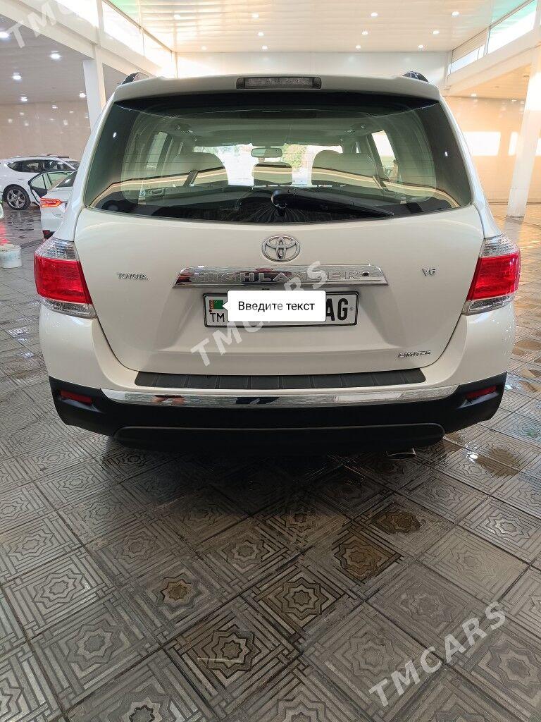 Toyota Highlander 2011 - 398 000 TMT - Ашхабад - img 2