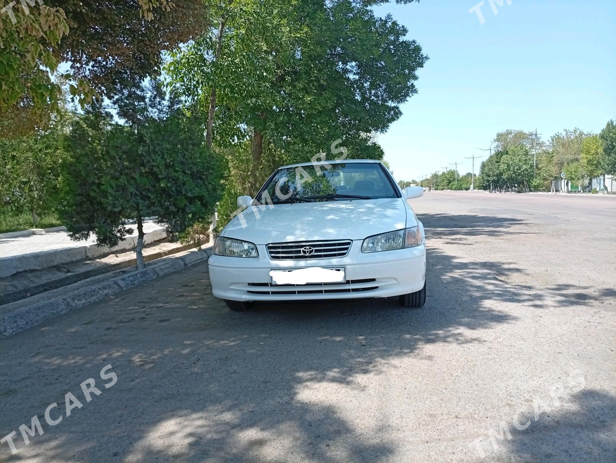 Toyota Camry 2001 - 174 000 TMT - Daşoguz - img 2