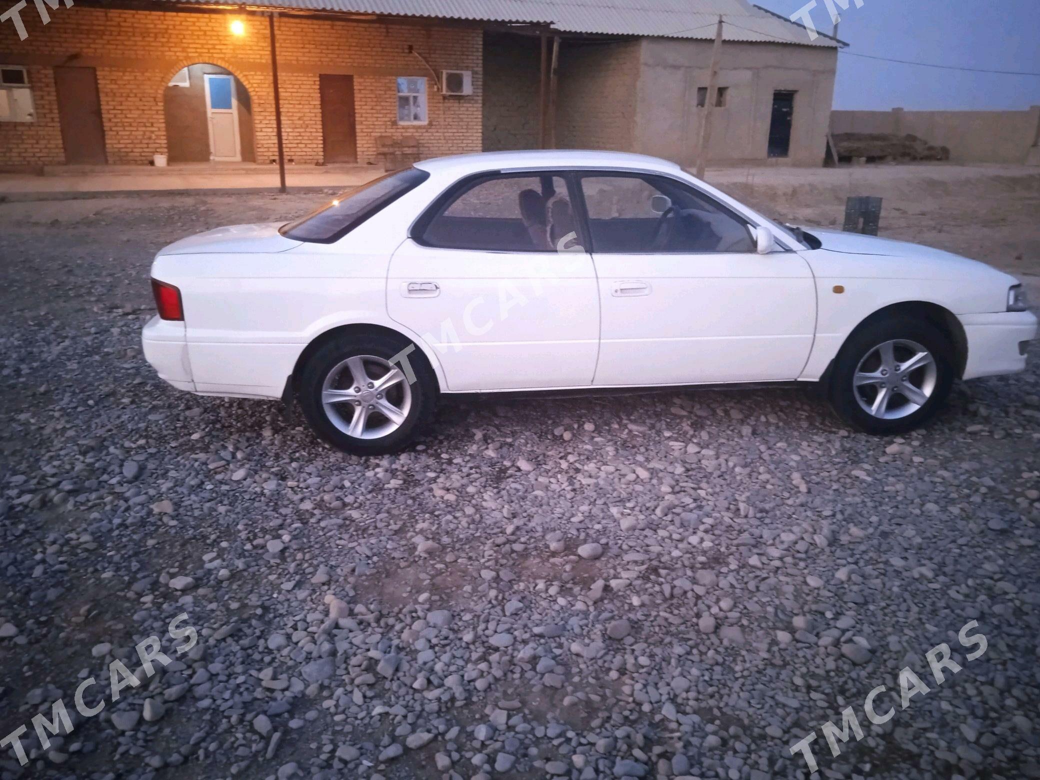 Toyota Camry 1994 - 42 000 TMT - Kaka - img 2
