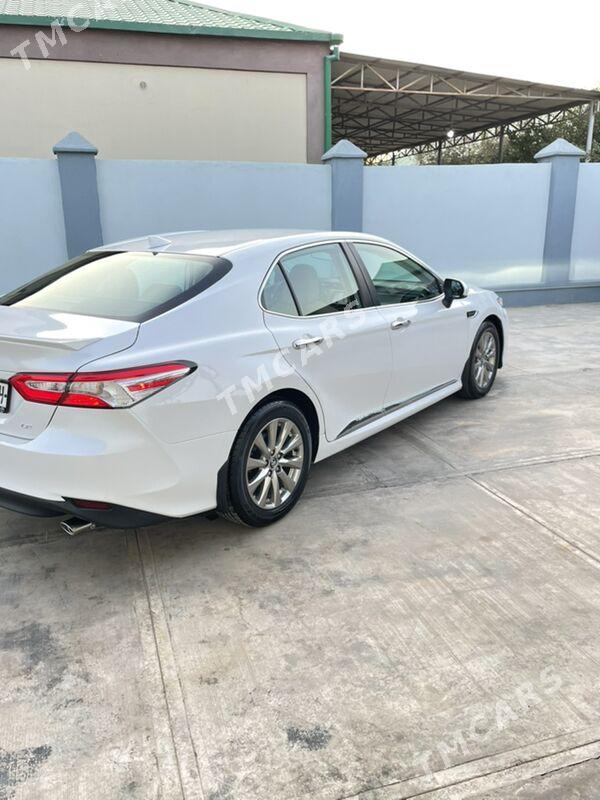Toyota Camry 2020 - 315 000 TMT - Aşgabat - img 3