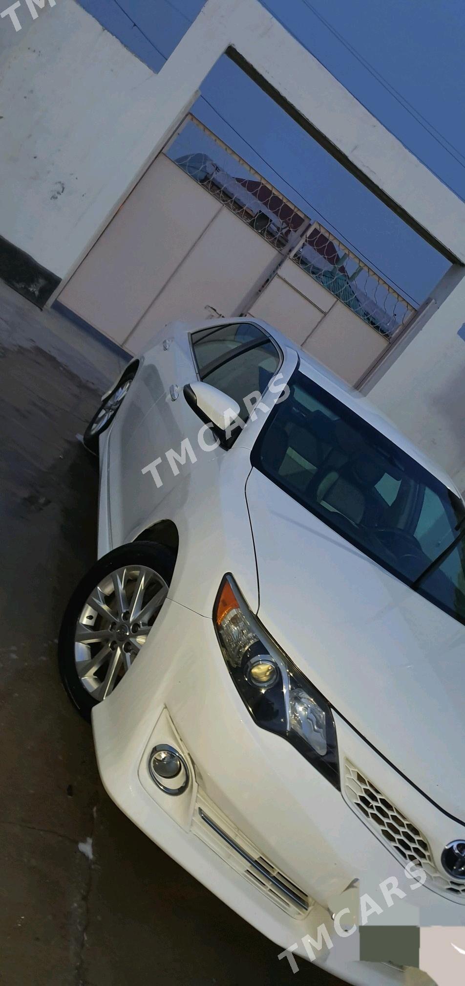 Toyota Camry 2013 - 235 000 TMT - Хитровка - img 2