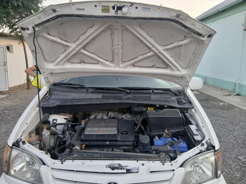 Toyota Sienna 2002 - 130 000 TMT - Яшлык - img 6