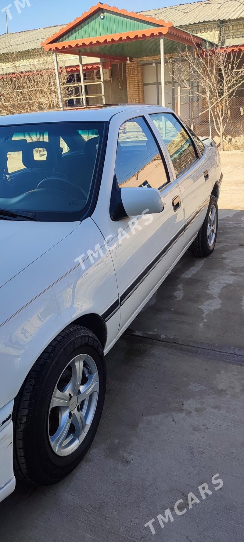 Opel Vectra 1992 - 40 000 TMT - Акдепе - img 2