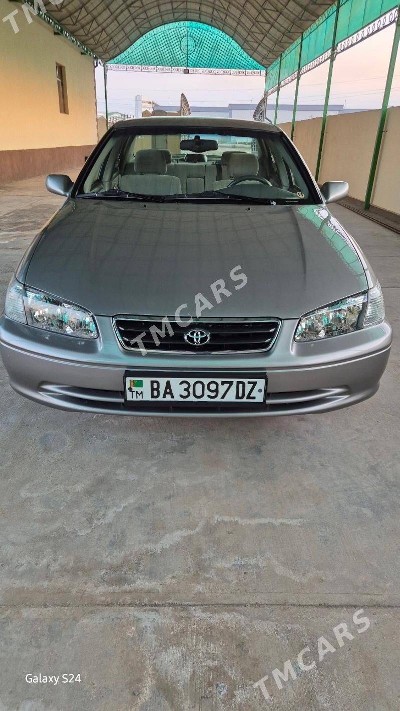 Toyota Camry 2000 - 150 000 TMT - Daşoguz - img 3