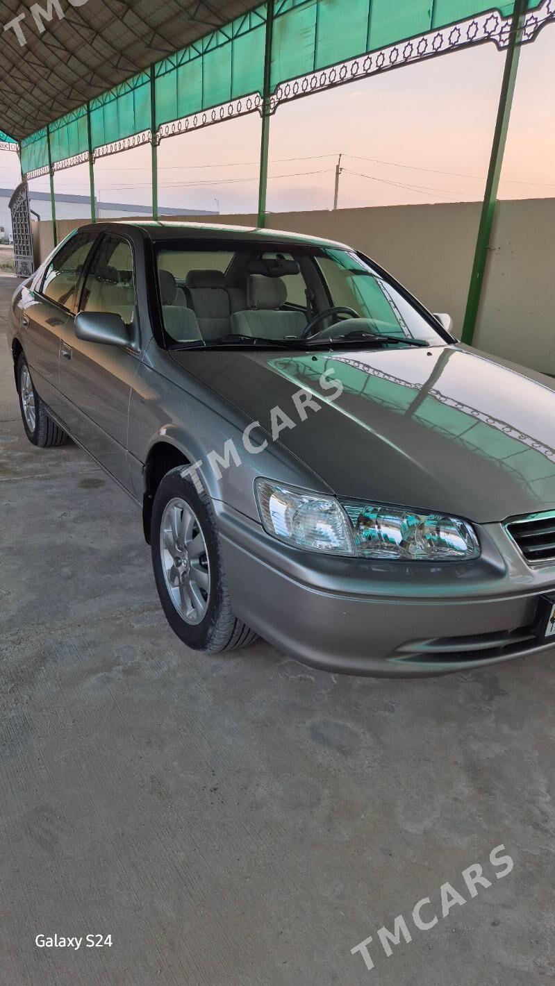 Toyota Camry 2000 - 150 000 TMT - Daşoguz - img 2
