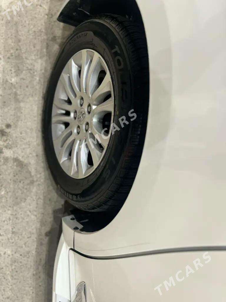 Toyota Sienna 2016 - 369 000 TMT - Балканабат - img 8