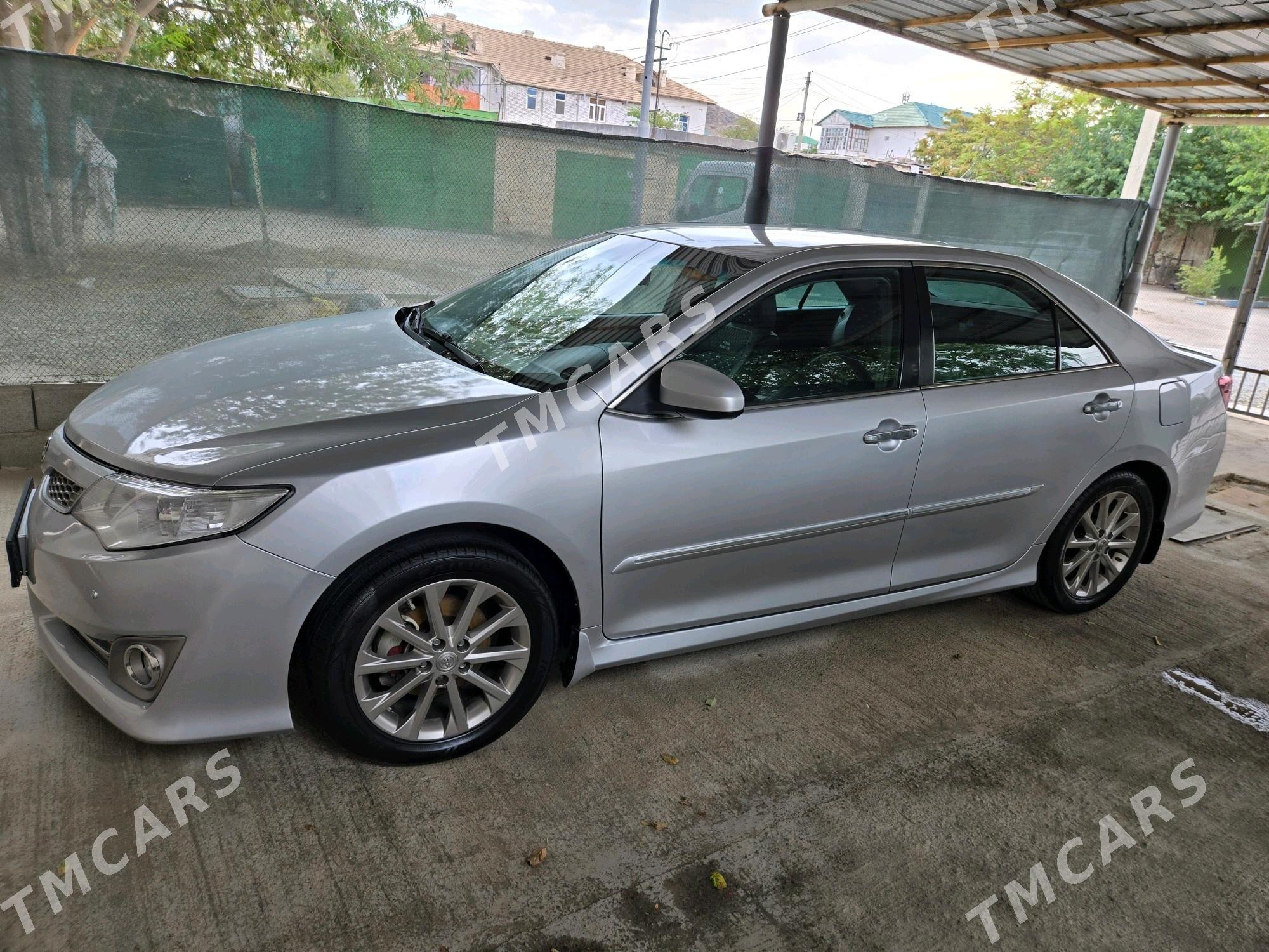 Toyota Camry 2013 - 200 000 TMT - Туркменбаши - img 6