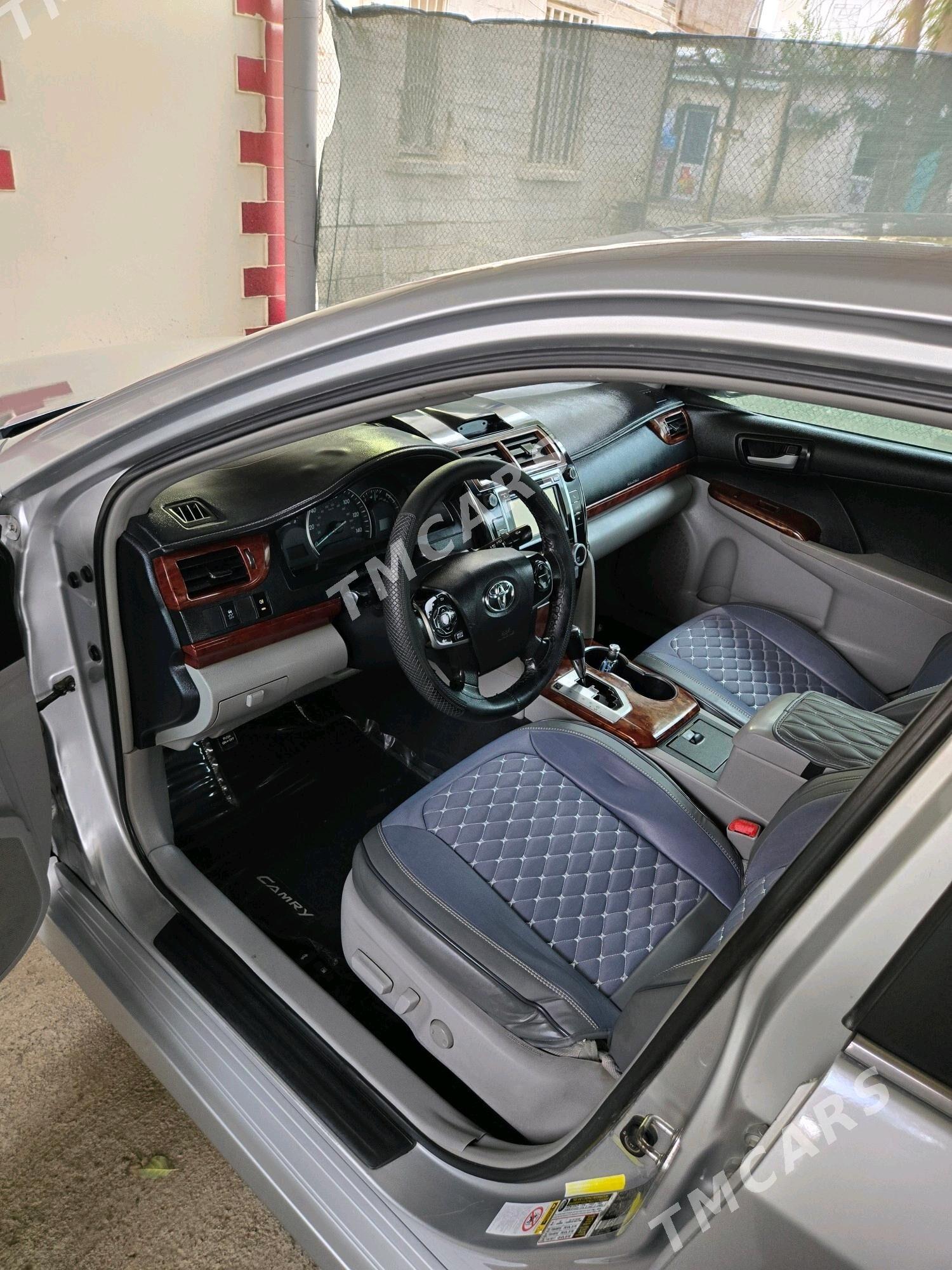 Toyota Camry 2013 - 200 000 TMT - Туркменбаши - img 3