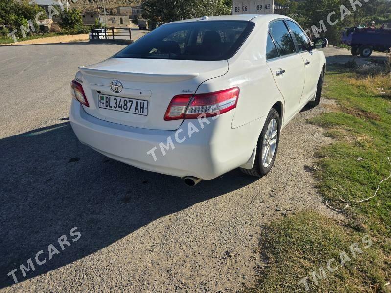 Toyota Camry 2011 - 160 000 TMT - Бахарден - img 7