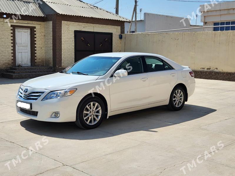 Toyota Camry 2011 - 172 000 TMT - Мары - img 4