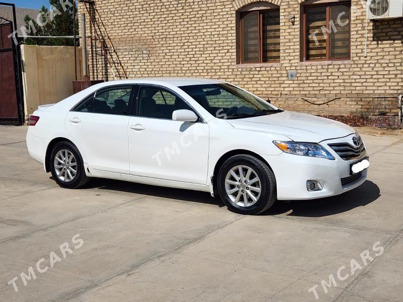 Toyota Camry 2011 - 172 000 TMT - Мары - img 3