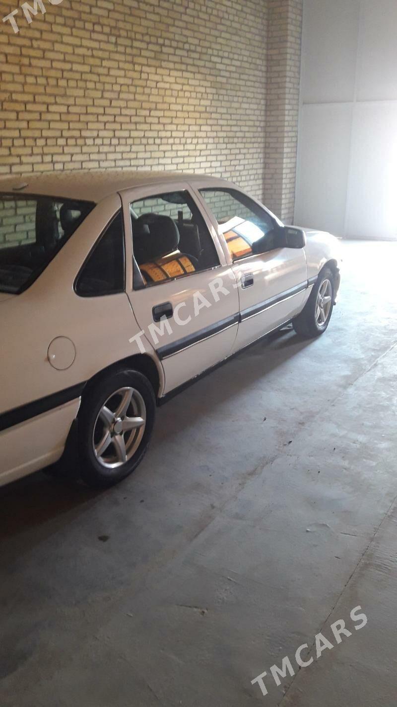 Opel Vectra 1993 - 30 000 TMT - Туркменабат - img 6