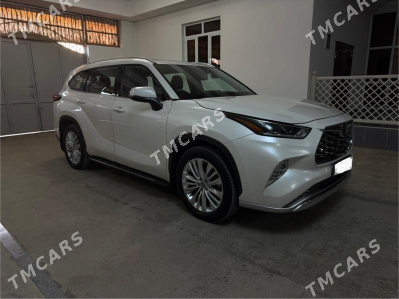Toyota Highlander 2021 - 820 000 TMT - Ашхабад - img 3