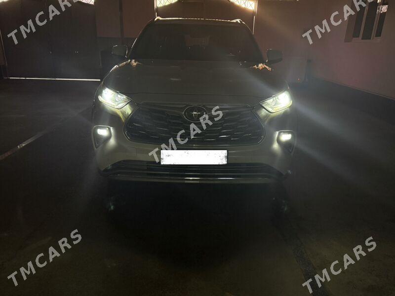 Toyota Highlander 2021 - 820 000 TMT - Ашхабад - img 4