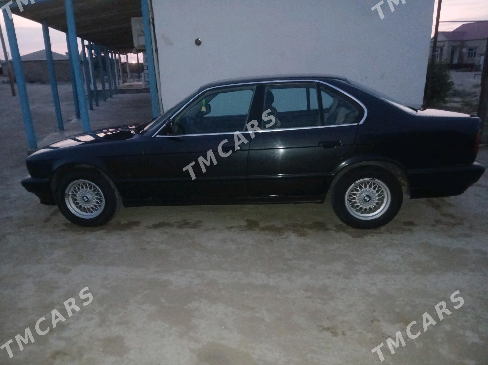 BMW 535 1991 - 60 000 TMT - Esenguly - img 3