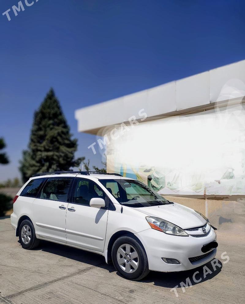 Toyota Sienna 2009 - 220 000 TMT - Мары - img 6