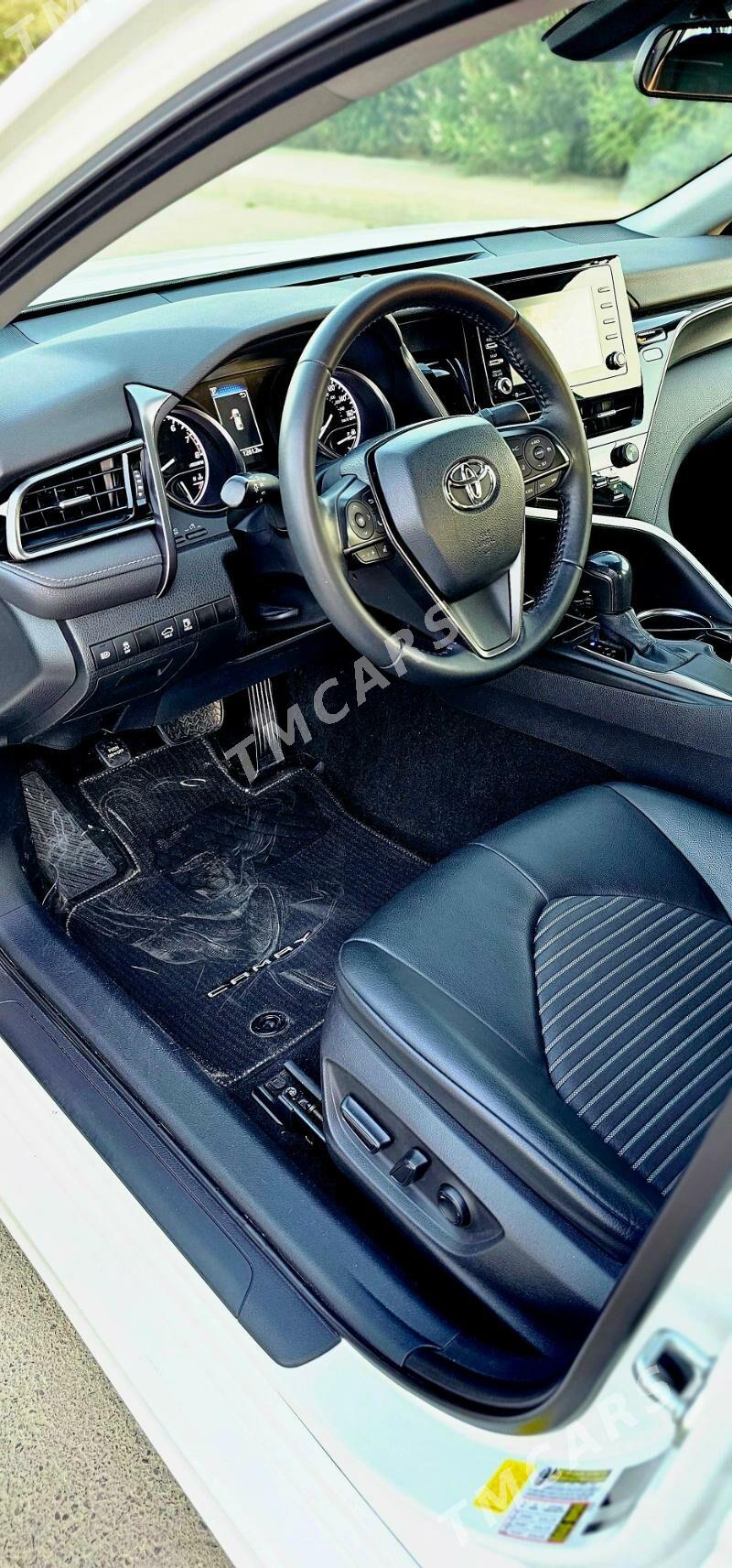 Toyota Camry 2021 - 360 000 TMT - Ашхабад - img 4