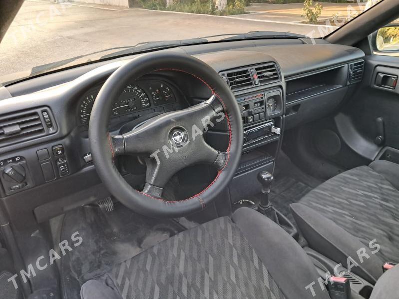 Opel Vectra 1990 - 34 000 TMT - Туркменабат - img 4
