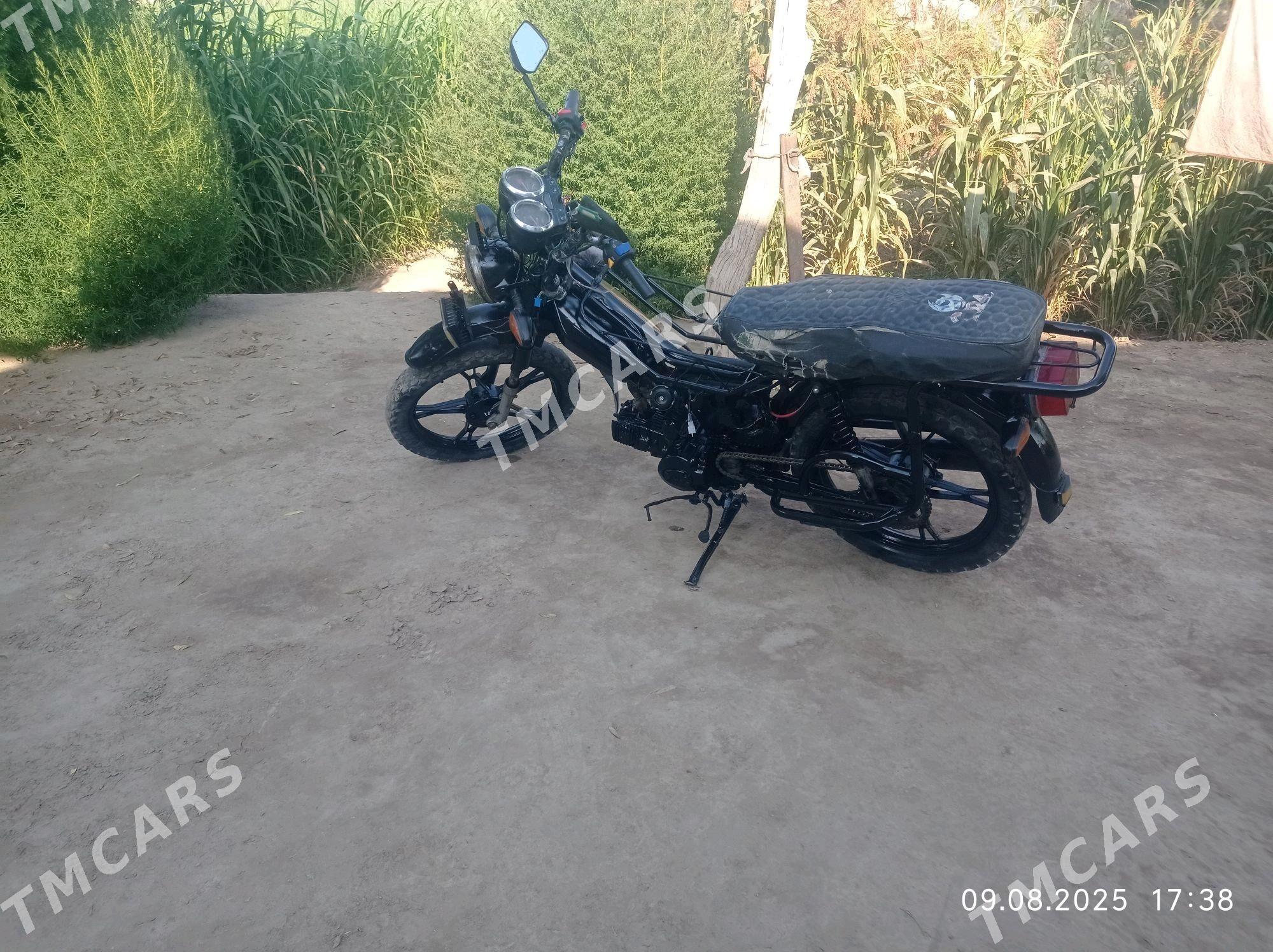 Fekon FK150-8G 2016 - 4 400 TMT - Гурбансолтан Едже - img 8