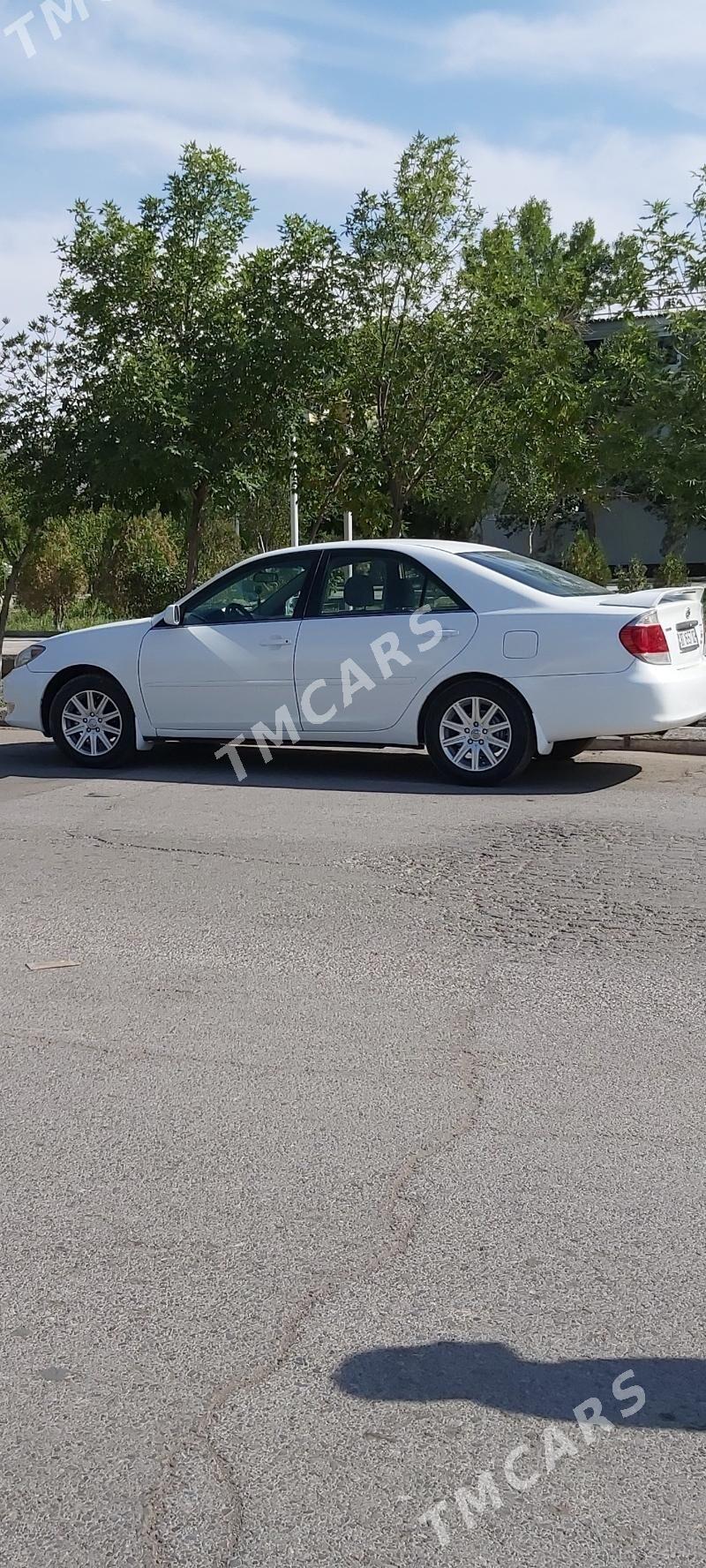 Toyota Camry 2004 - 155 000 TMT - Дашогуз - img 8