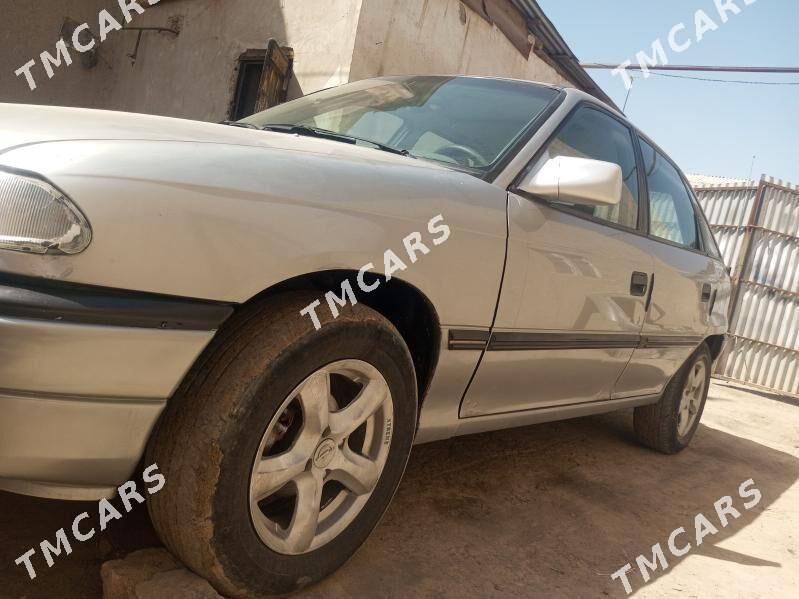 Opel Astra 1993 - 35 000 TMT - Шабатский этрап - img 4