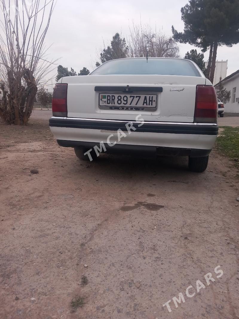 Opel Omega 1993 - 26 000 TMT - Бекреве - img 2