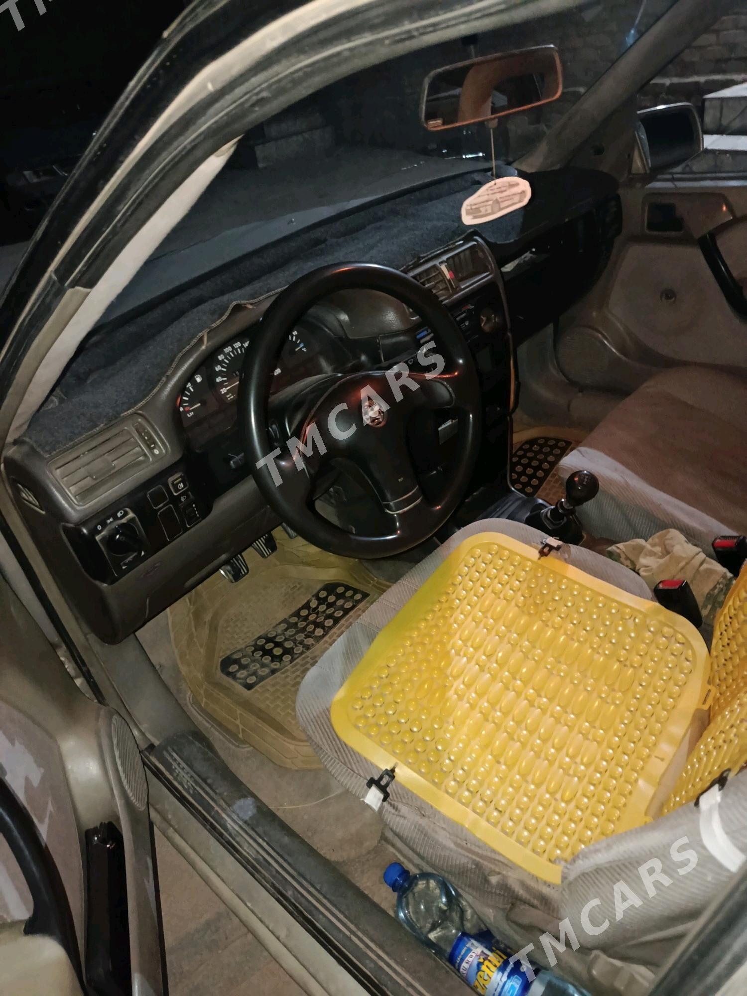 Opel Vectra 1992 - 35 000 TMT - Mary - img 8