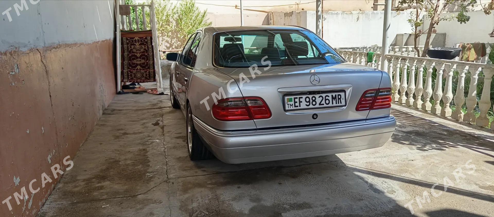 Mercedes-Benz 420-Class 1991 - 110 000 TMT - Baýramaly - img 3