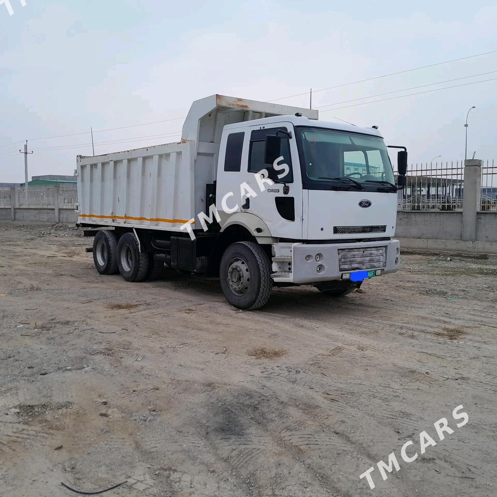 Ford Cargo 3535D 2010 - 440 000 TMT - Aşgabat - img 5