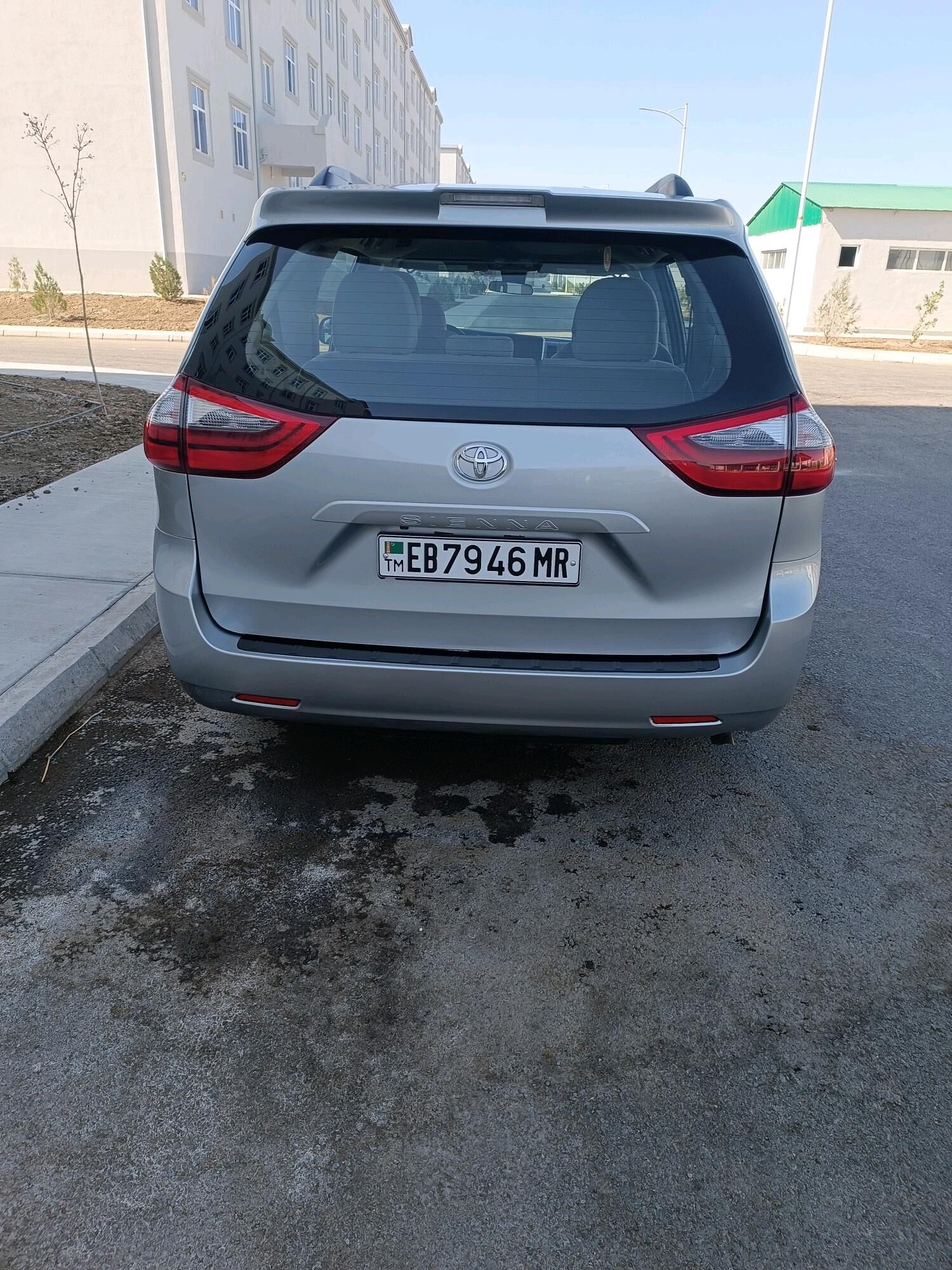 Toyota Sienna 2019 - 400 000 TMT - Векильбазар - img 5