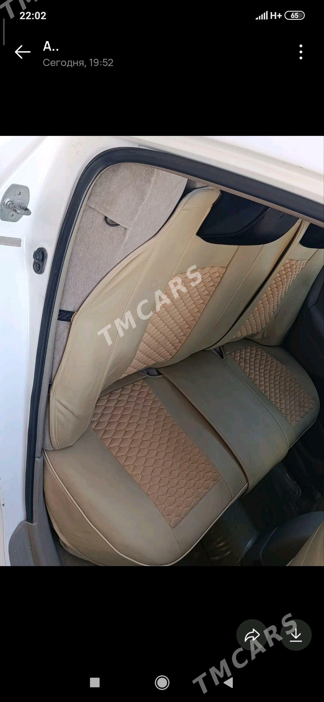 Toyota Camry 2003 - 140 000 TMT - Дянев - img 6