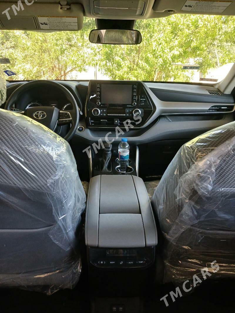 Toyota Highlander 2021 - 510 000 TMT - Köneürgenç - img 3