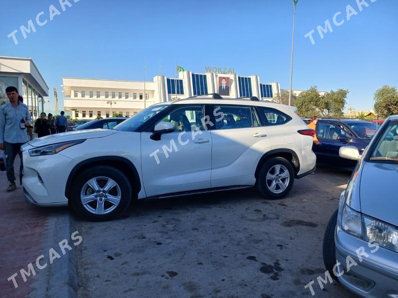 Toyota Highlander 2021 - 510 000 TMT - Köneürgenç - img 6