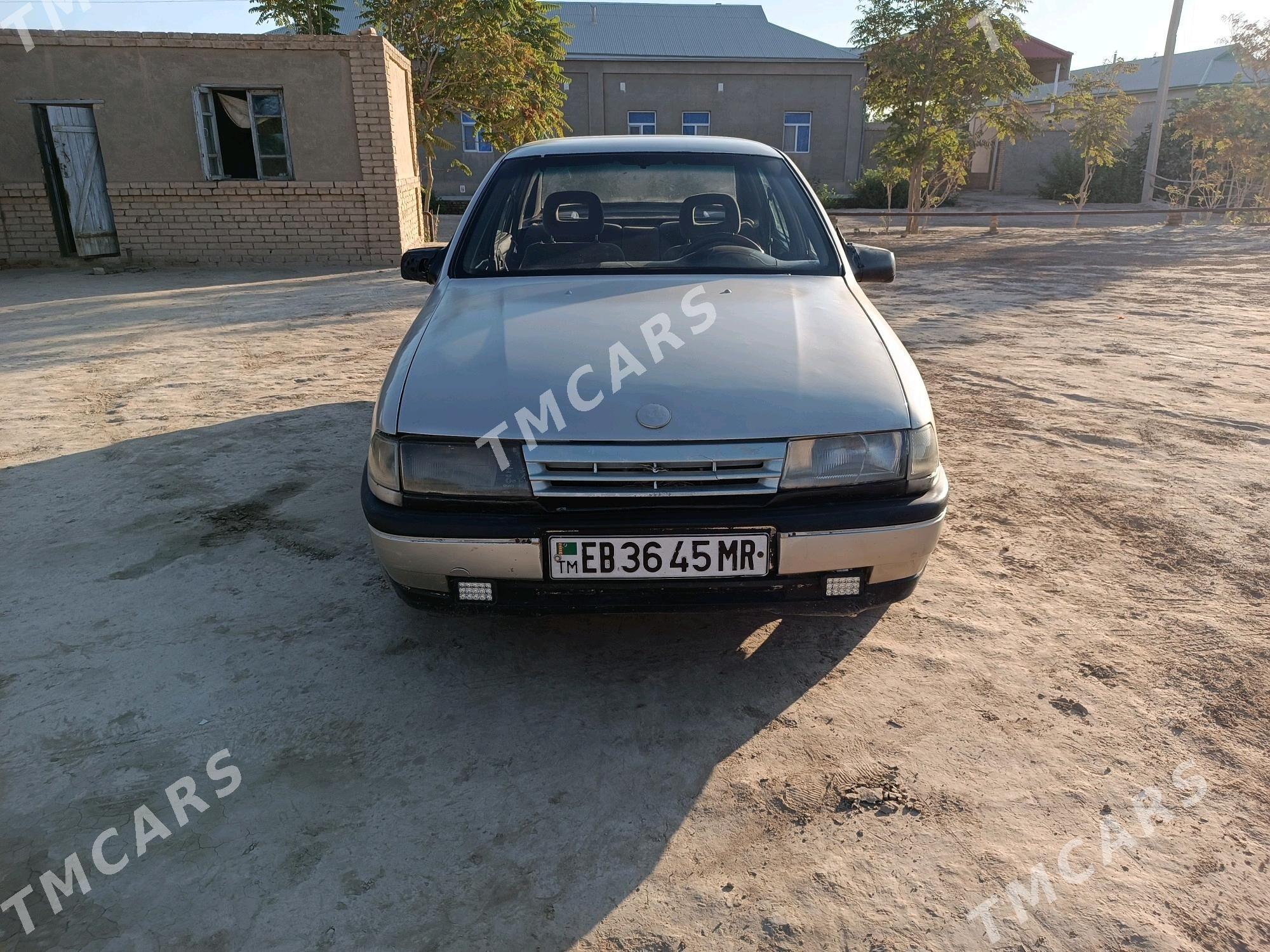 Opel Vectra 1990 - 23 000 TMT - Ýolöten - img 4