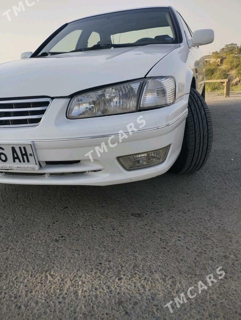 Toyota Camry 1998 - 140 000 TMT - Kaka - img 3
