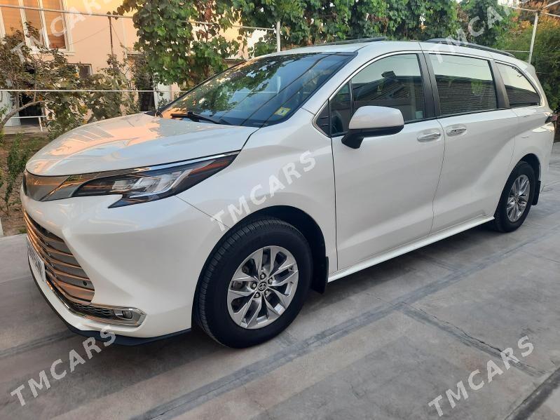 Toyota Sienna 2021 - 520 000 TMT - Мары - img 7