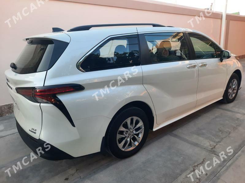 Toyota Sienna 2021 - 520 000 TMT - Мары - img 2