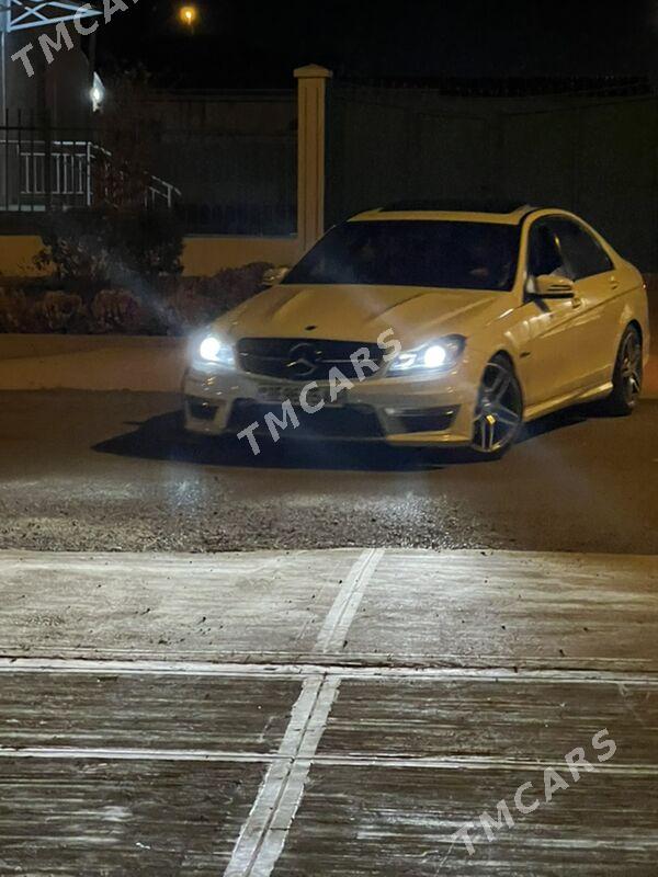 Mercedes-Benz C300 2010 - 215 000 TMT - Aşgabat - img 5