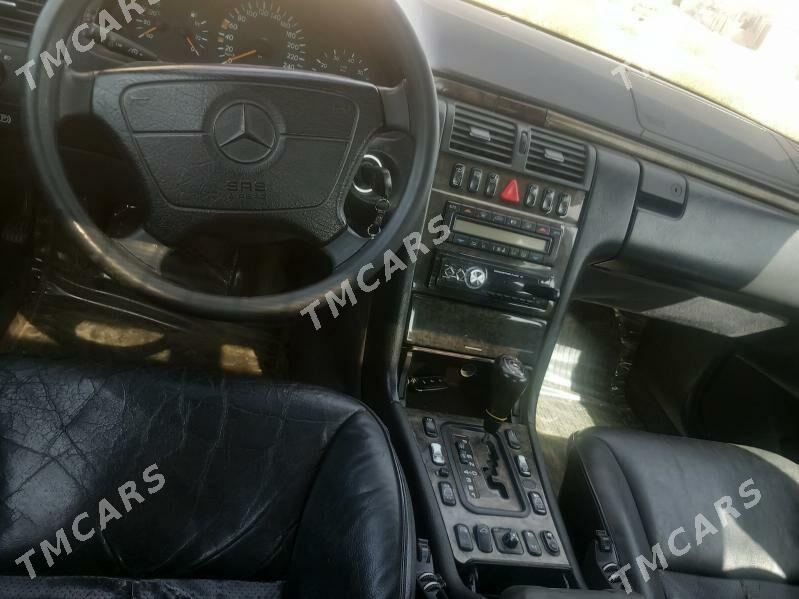 Mercedes-Benz E430 1999 - 85 000 TMT - Bäherden - img 4