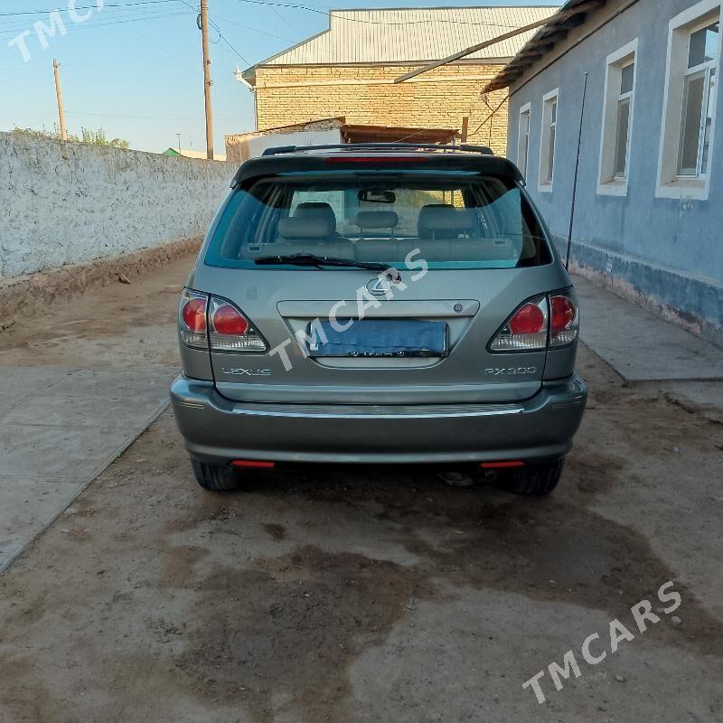 Lexus RX 300 2002 - 210 000 TMT - Керки - img 7