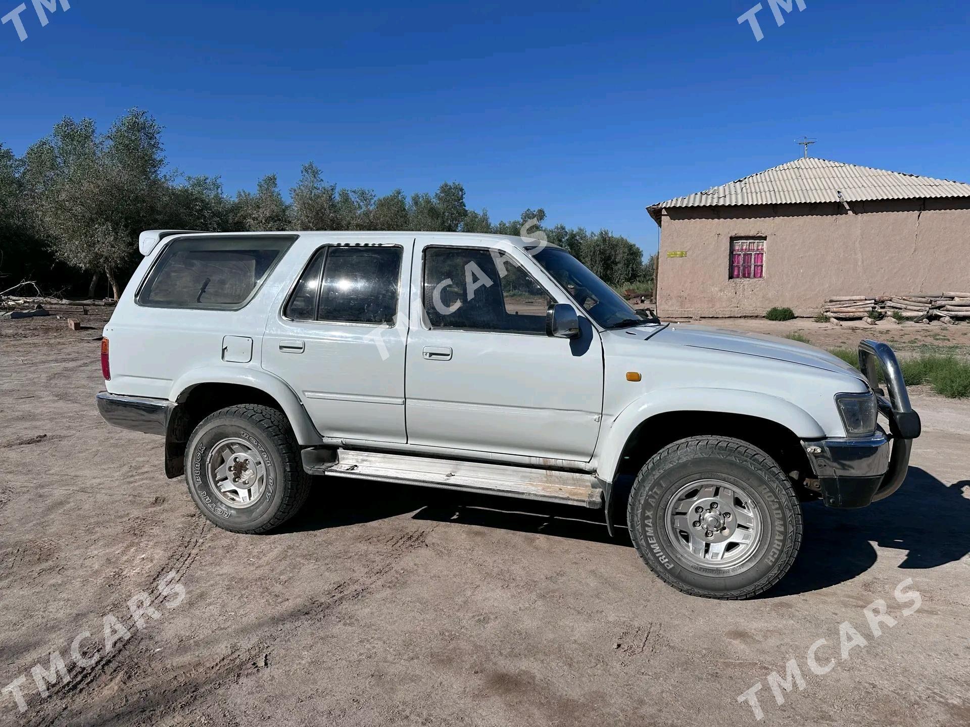 Toyota Hilux 1993 - 60 000 TMT - Болдумсаз - img 3