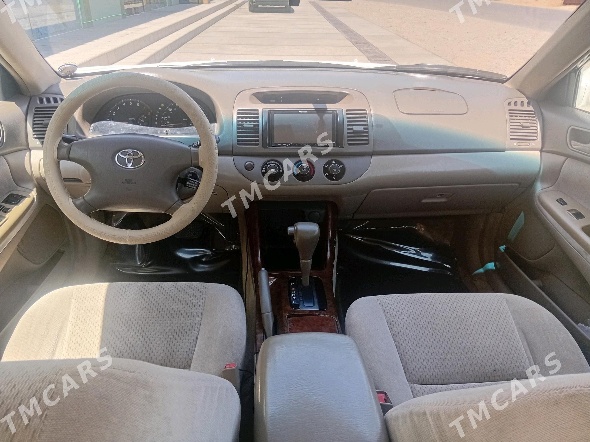 Toyota Camry 2002 - 170 000 TMT - Mary - img 3