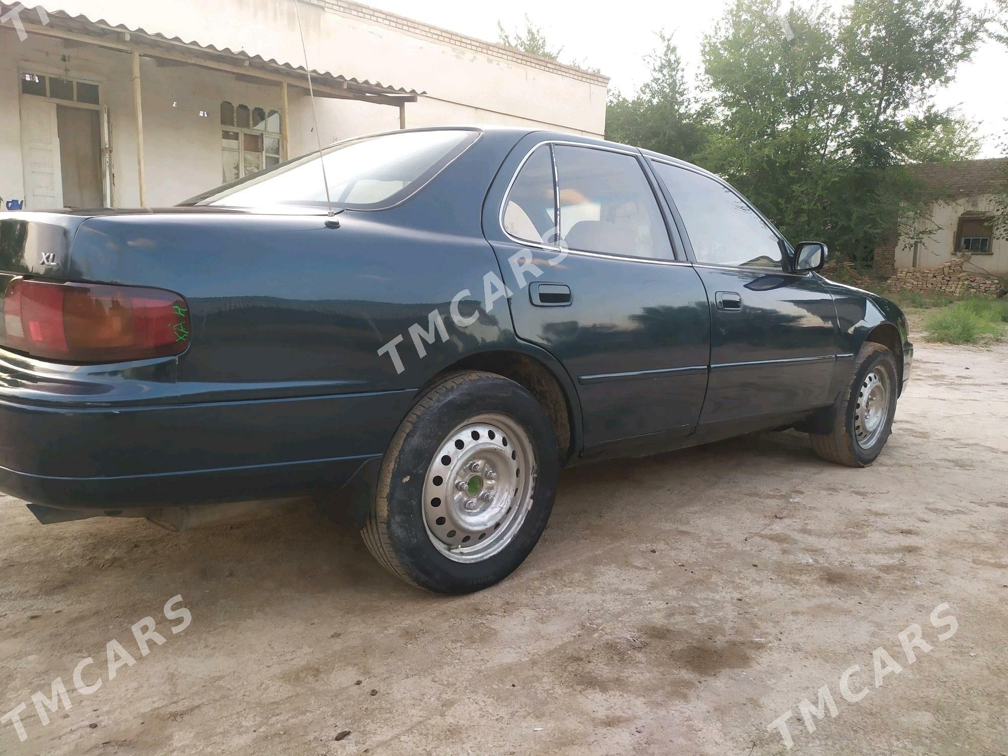 Toyota Camry 1994 - 90 000 TMT - етр. Туркменбаши - img 3